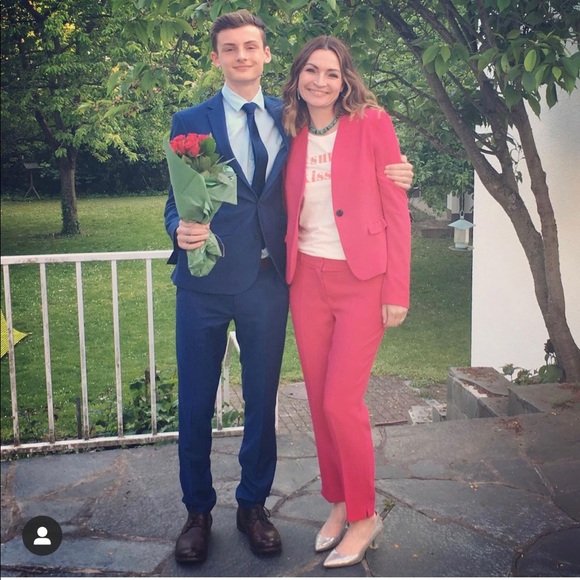 Jake’s hot pink 2 piece suit skinny modern size EU 34 XS us 2 - Picture 2 of 6